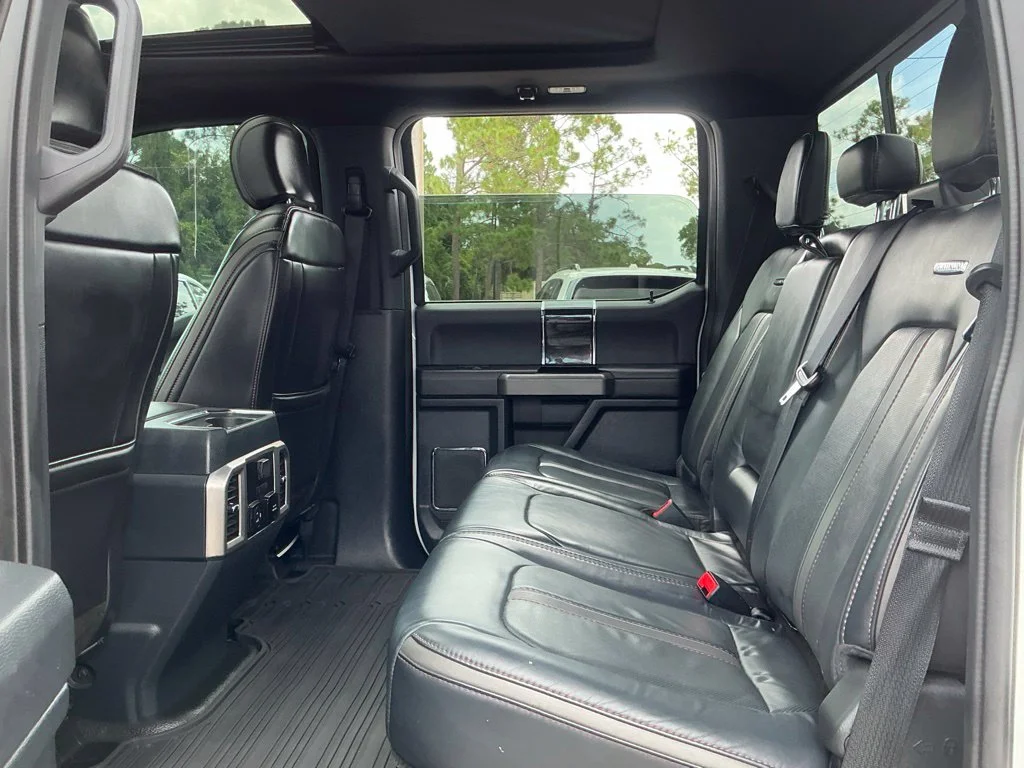 Used 2022 White Ford Platinum image 27