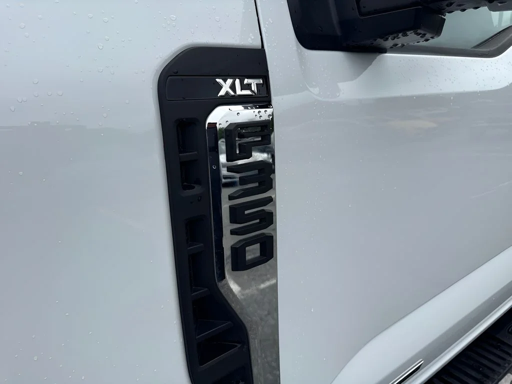 Used 2025 White Ford XLT image 35