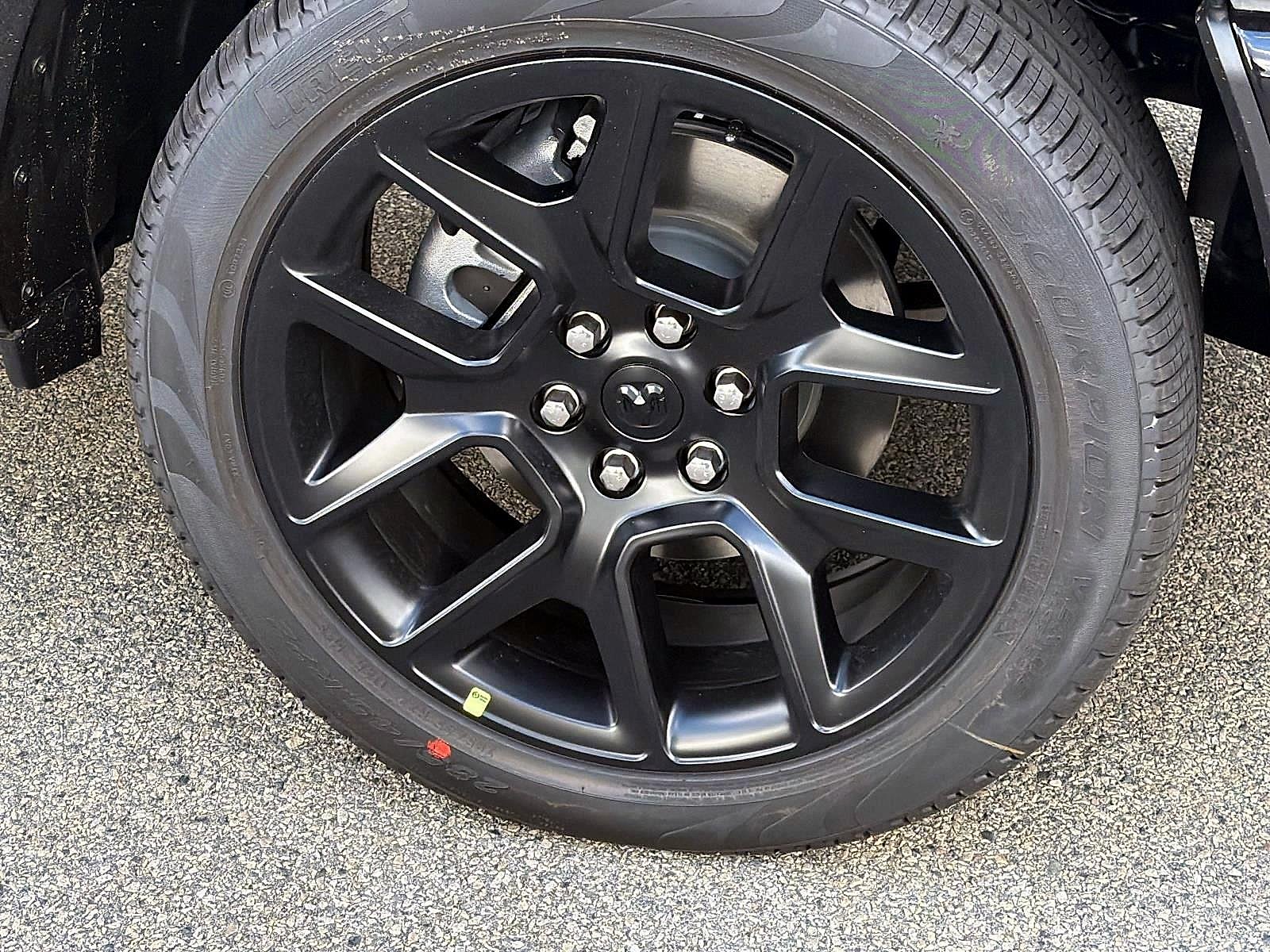 New 2027 Diamond Black Crystal Pearl-Coat Exterior Paint RAM Laramie Crew Cab 4x4 5