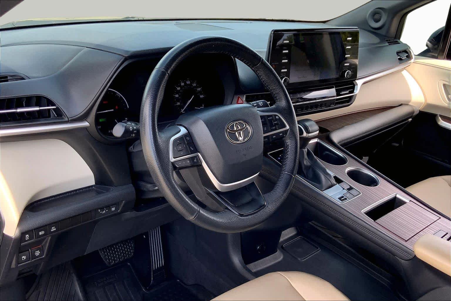 Used 2023 Blueprint Toyota XLE image 17
