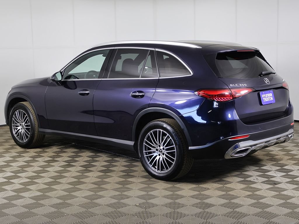 2023 Mercedes-Benz GLC GLC 300 - Photo 11