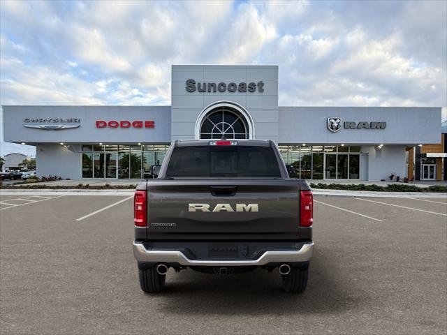 New 2026 Granite Crystal Metallic Clear-Coat Exterior Paint RAM Big Horn/Lone Star image 33