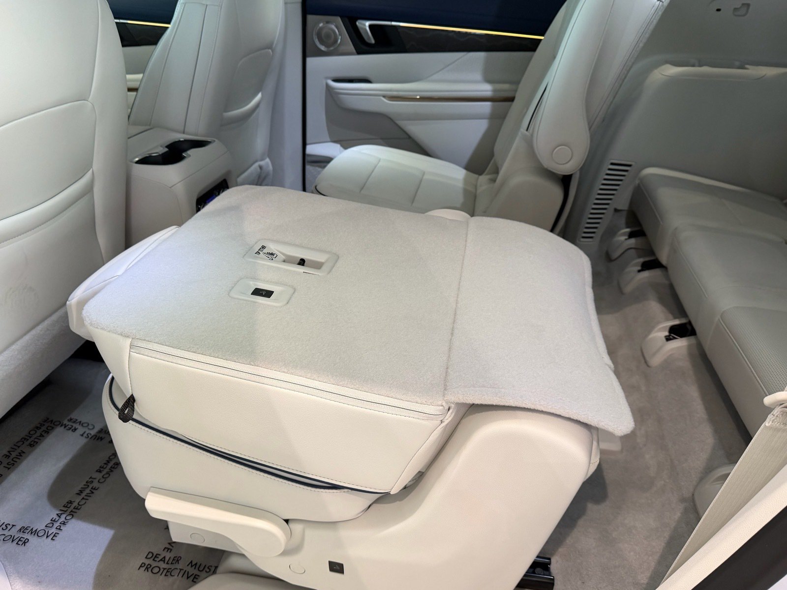 2026 Buick Enclave Avenir - Photo 17