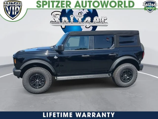 New 2026 Shadow Black Ford Outer Banks® image 28