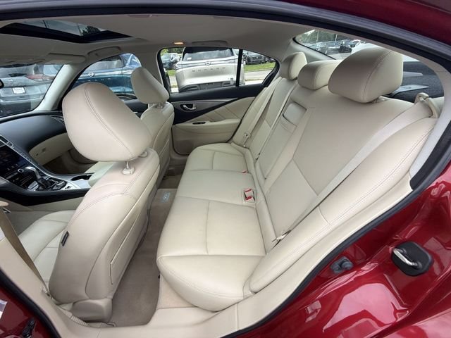 Used 2014 Red INFINITI Premium image 22