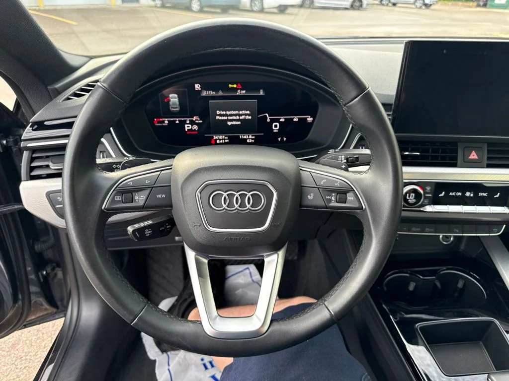 Used 2025 Daytona Gray Pearl Effect Audi 45 S line Premium image 19