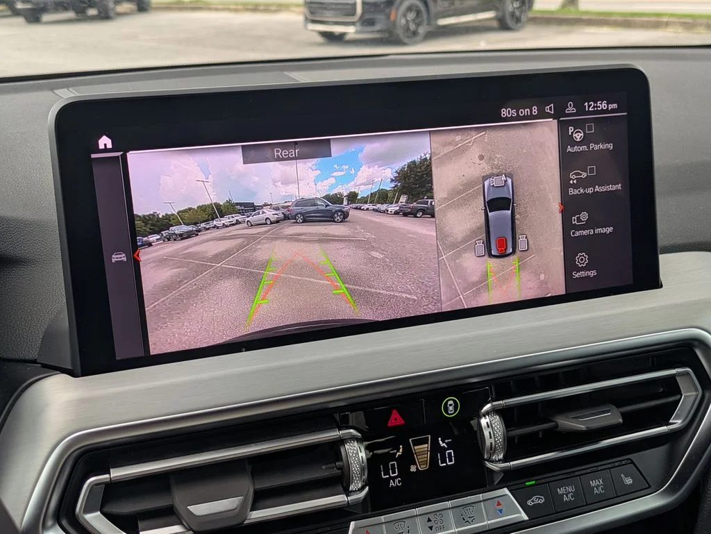 Used 2023 Gray BMW sDrive30i image 17