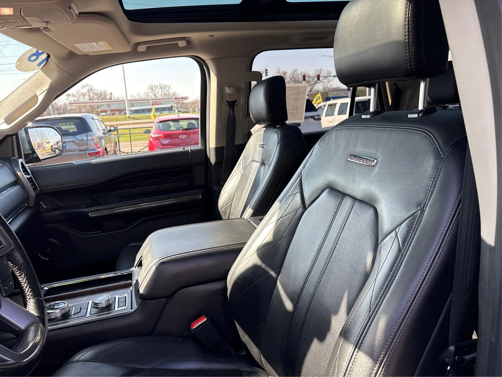 Used 2018 Black Ford Platinum image 9