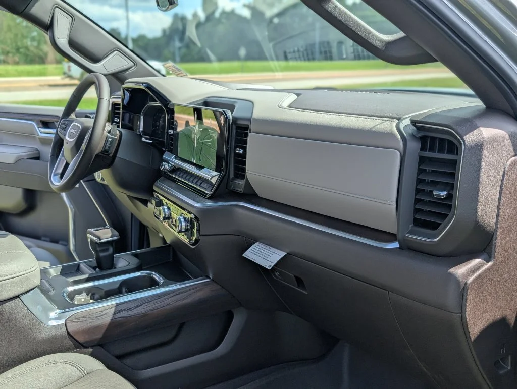 2026 GMC Sierra 1500 SLT - Photo 41