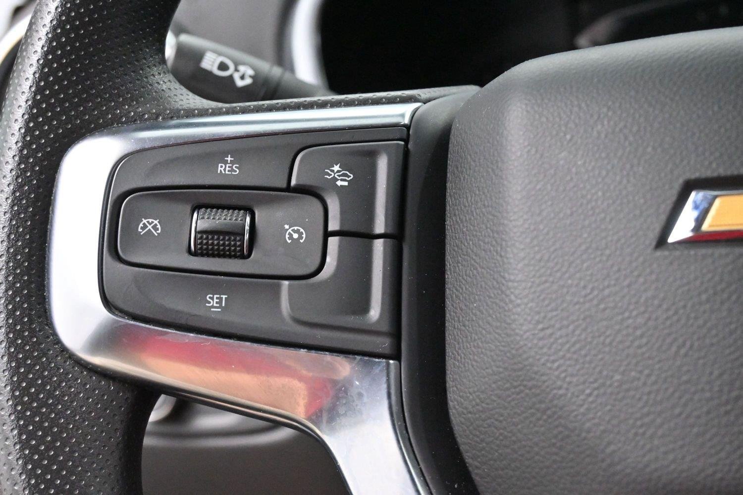 Used 2023 BLACK Chevrolet LT image 20
