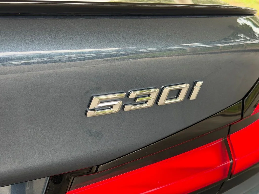 Used 2023 Blue BMW 530i image 19