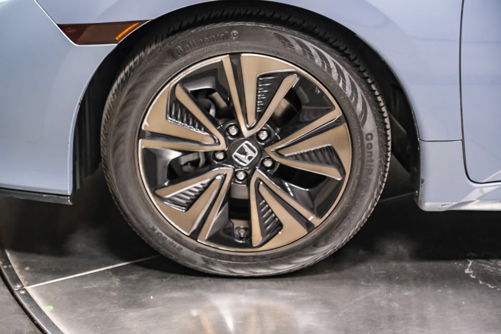 Used 2019 Sonic Gray Pearl Honda EX image 10