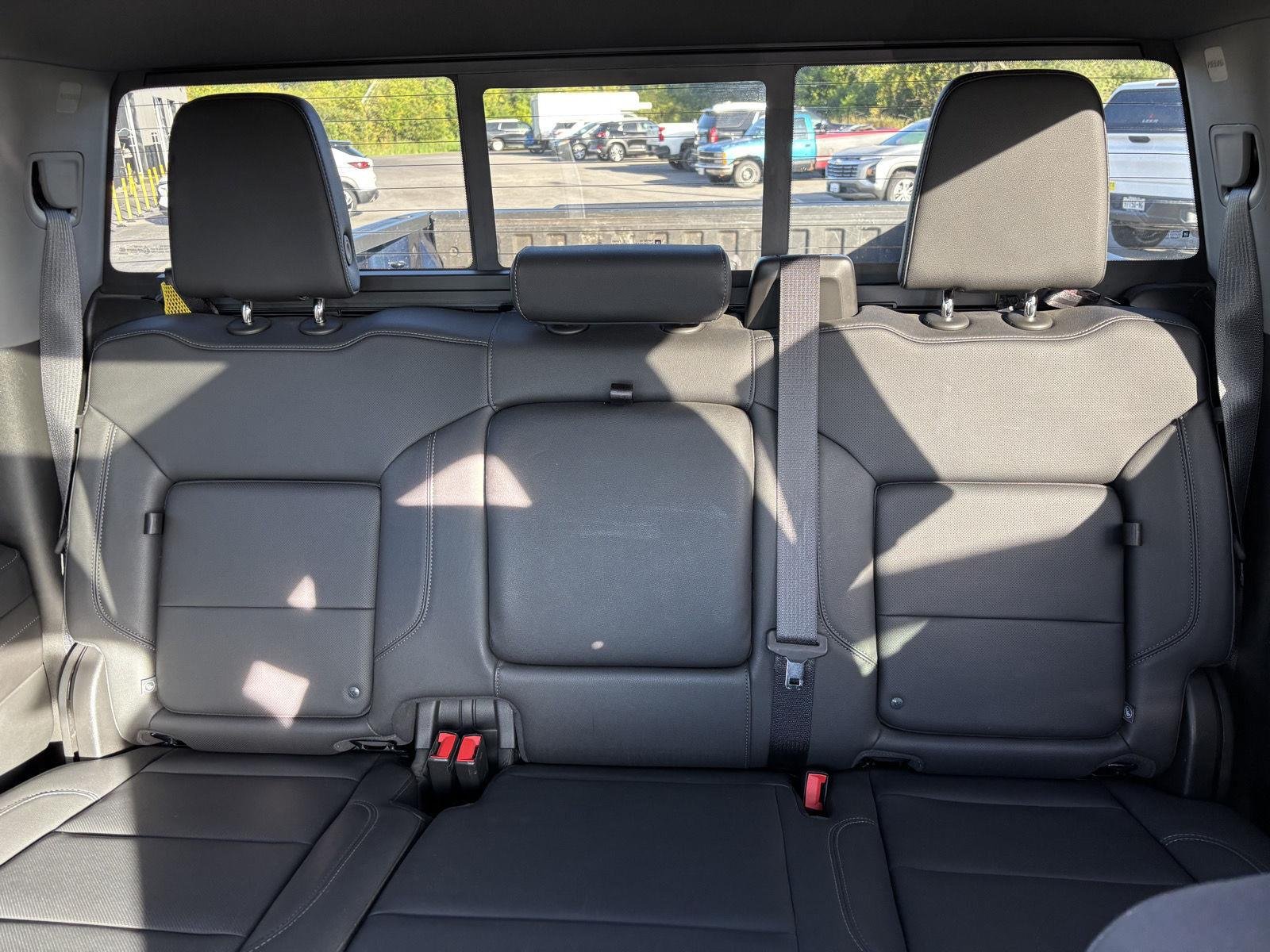 Used 2022 Northsky Blue Metallic Chevrolet LTZ image 20