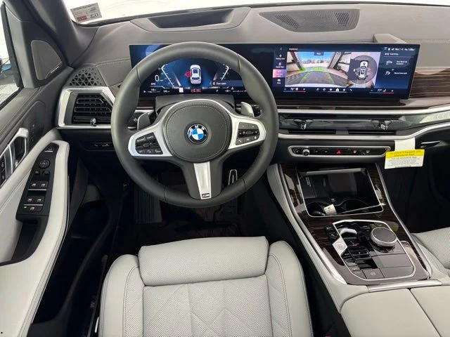 New 2026 Mineral White Metallic BMW xDrive40i image 30