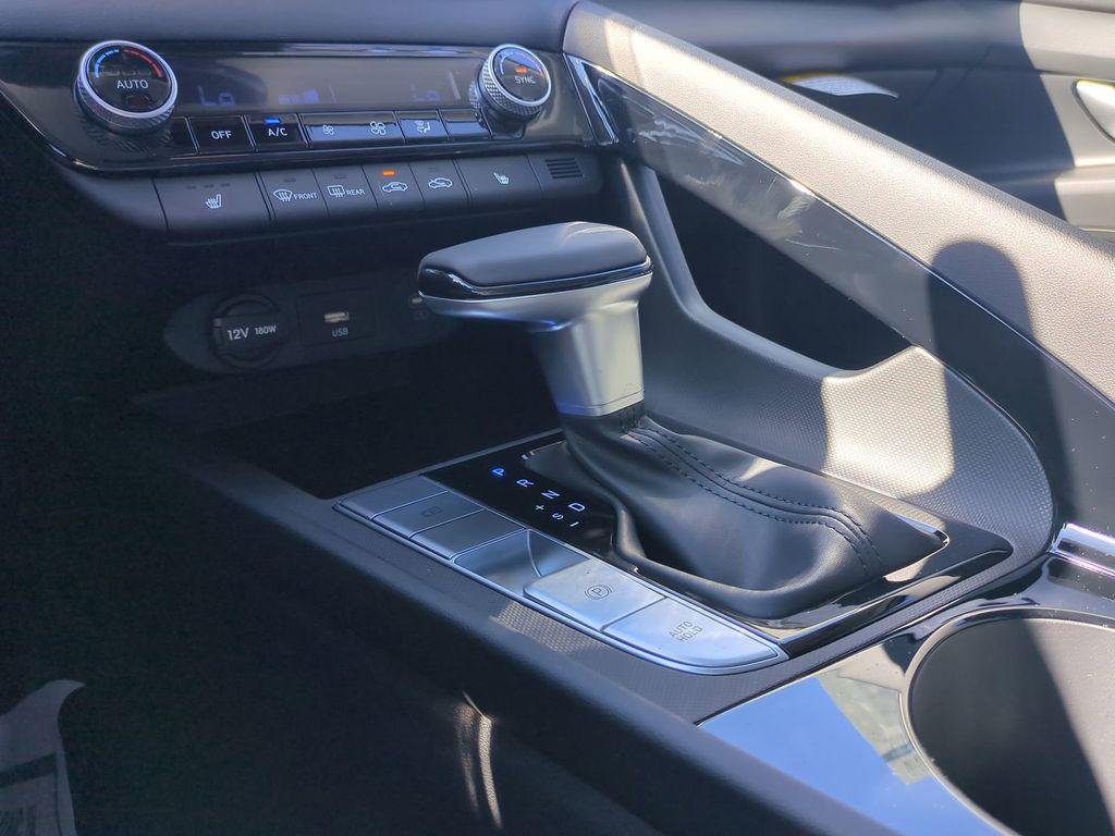 New 2026 Black Hyundai Limited image 21