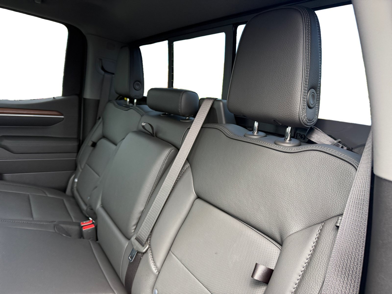 2026 GMC Sierra 1500 Denali - Photo 16