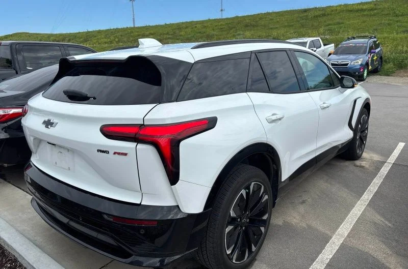 Used 2024 Chevrolet Blazer EV RS with VIN 3GNKDCRJ8RS176950 for sale in Kansas City
