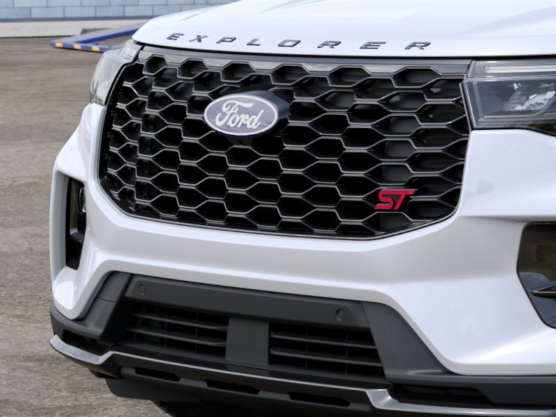 New 2027 Star White Metallic Tri-Coat Ford ST image 17