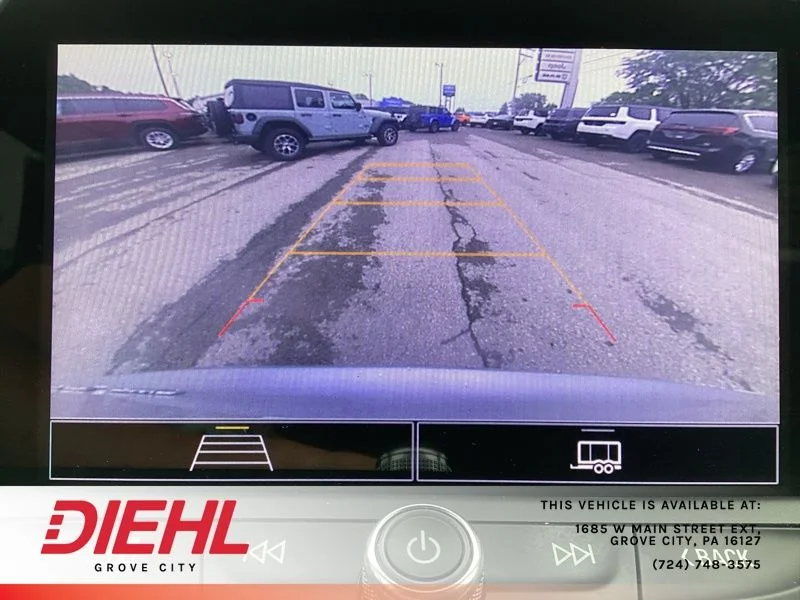 Used 2021 Silver Chevrolet LT image 27