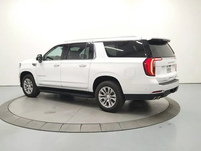 Used 2025 Summit White GMC Denali image 6