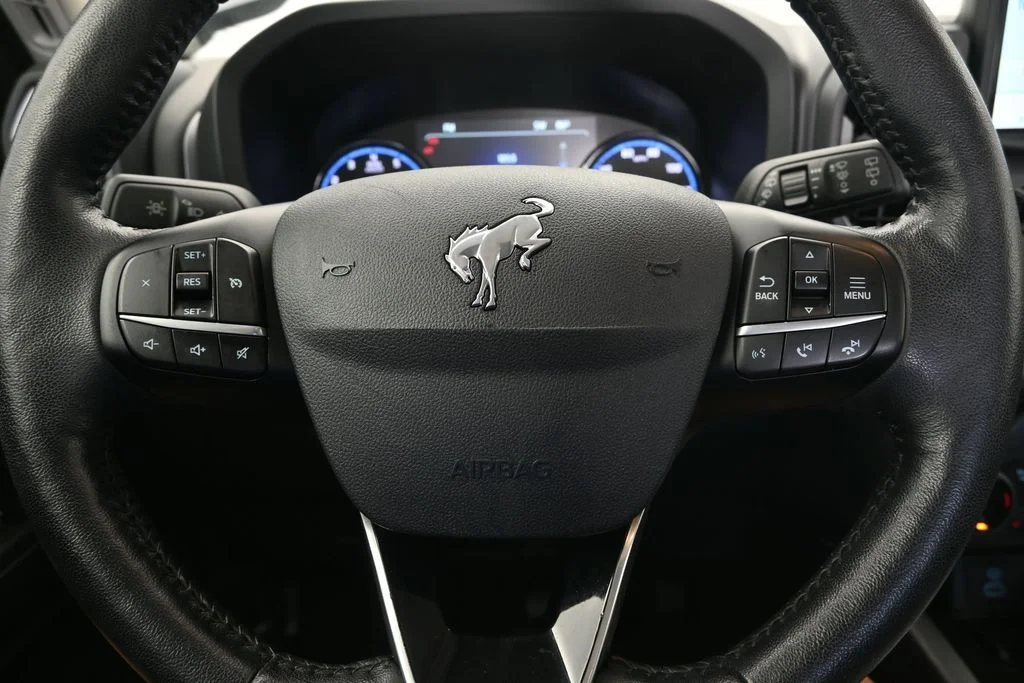 Used 2022 Blue Metallic Ford Outer Banks image 31