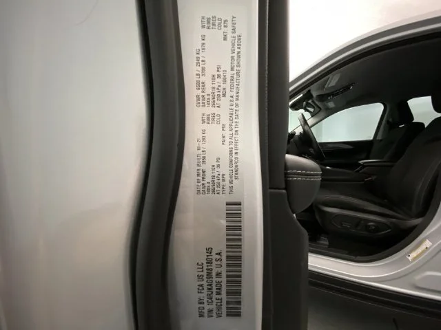 Used 2021 Silver Jeep Laredo image 27
