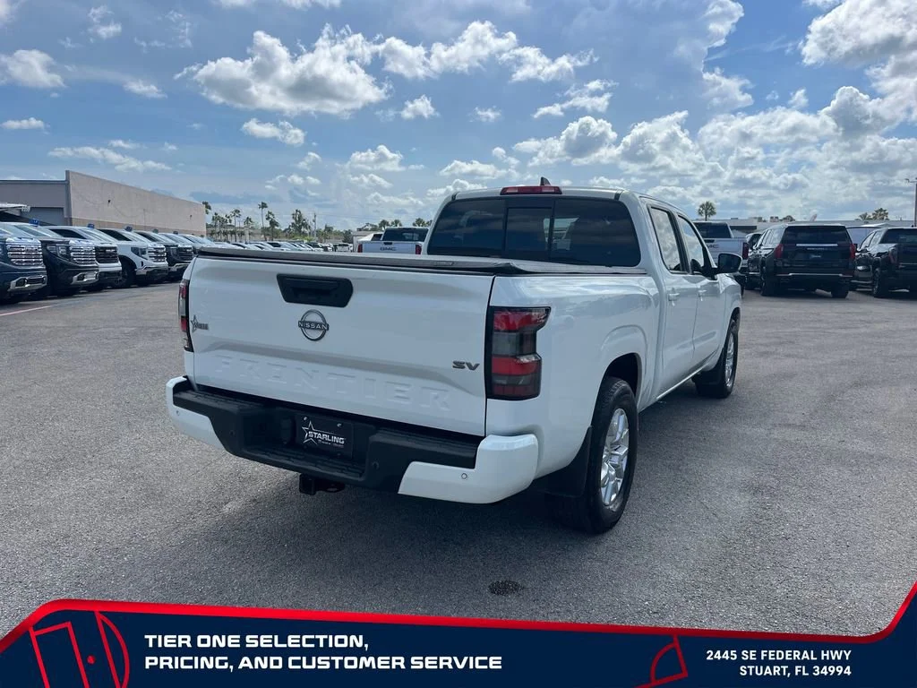 Used 2022 White Nissan Crew Cab Long Bed SV 4x2 image 5