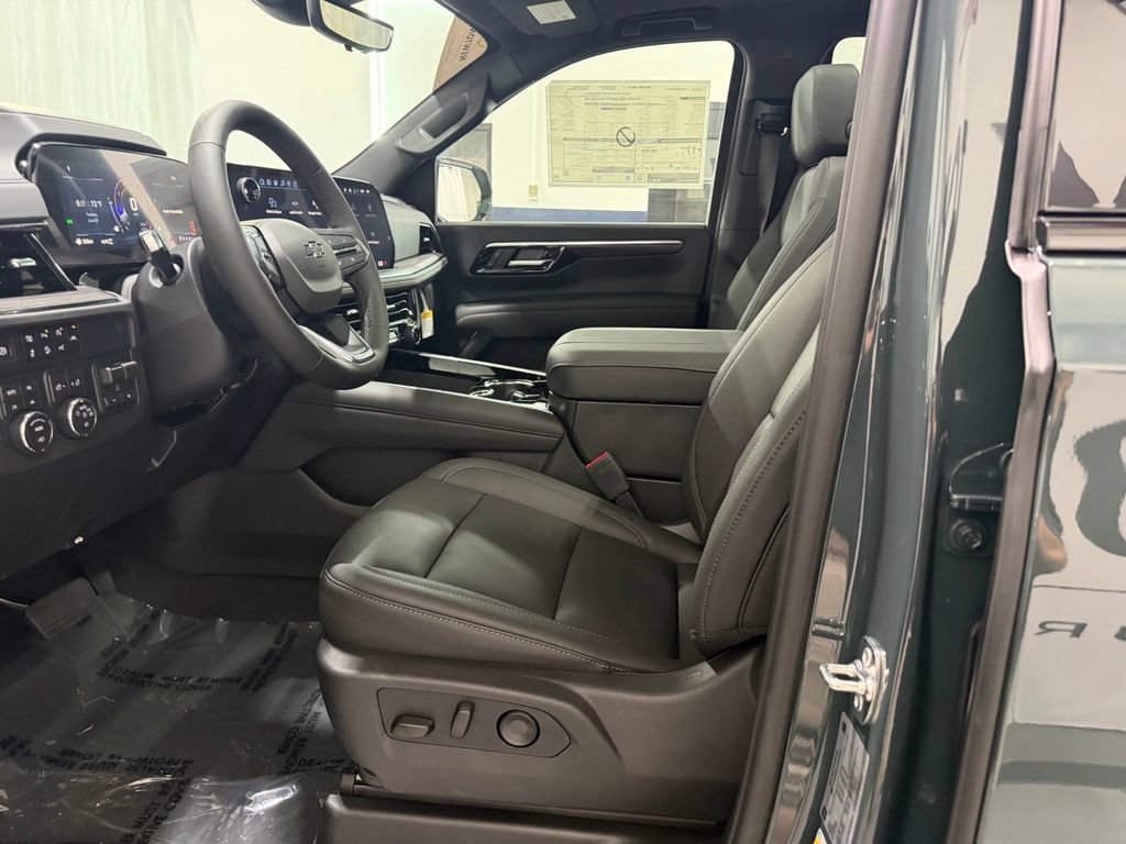 New 2026 Cypress Gray Chevrolet Z71 image 28