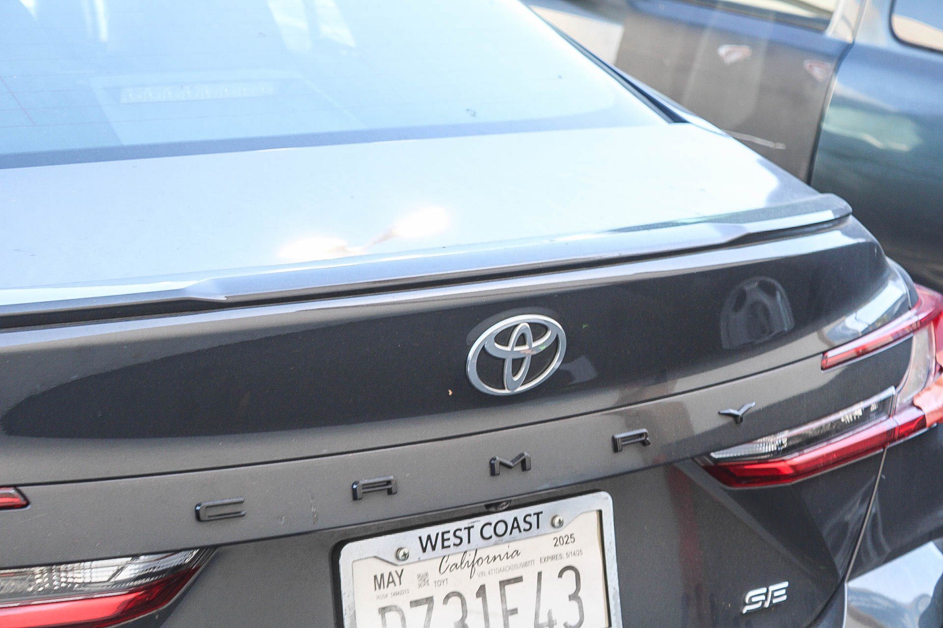 Used 2025 Underground Toyota SE image 10