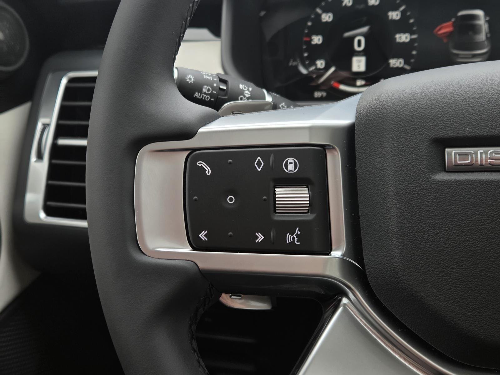New 2026 Fuji White Land Rover S image 21