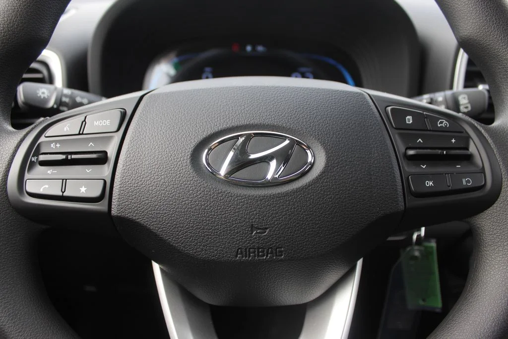New 2026 Black Hyundai SE image 25