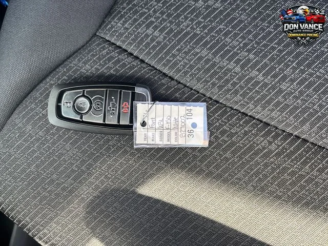 New 2026 Oxford White Ford XLT image 28