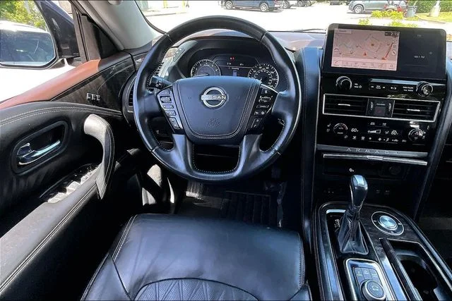 Used 2023 Gray Nissan Platinum image 8