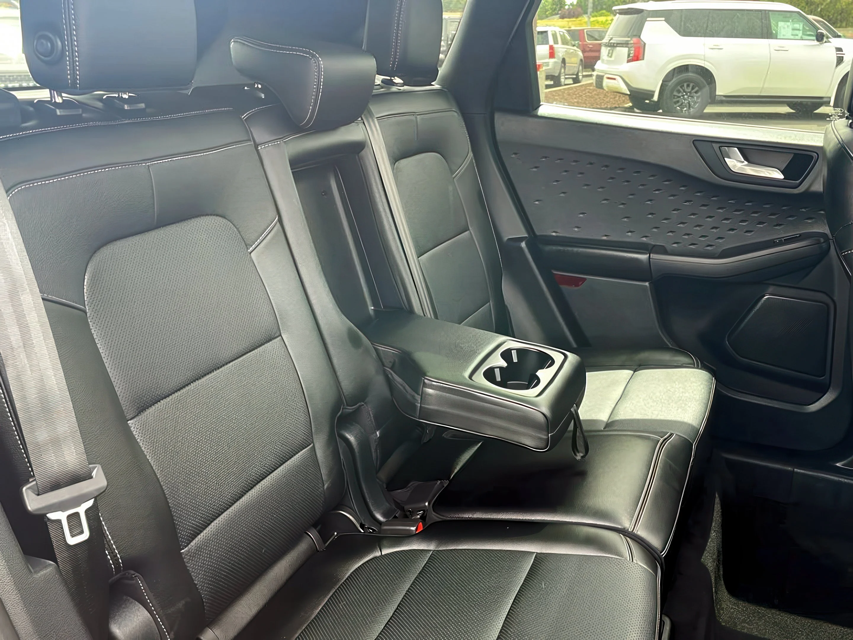2020 Ford Escape Titanium - Photo 27
