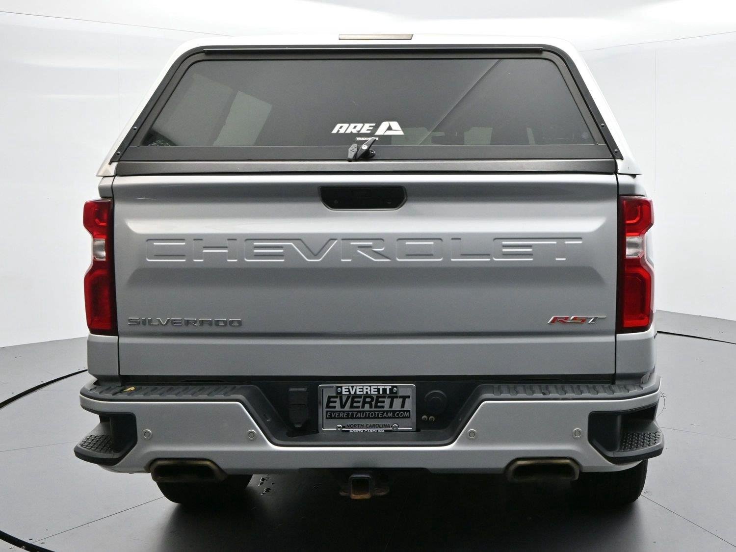 Used 2020 SILVER ICE METALLIC Chevrolet RST image 6
