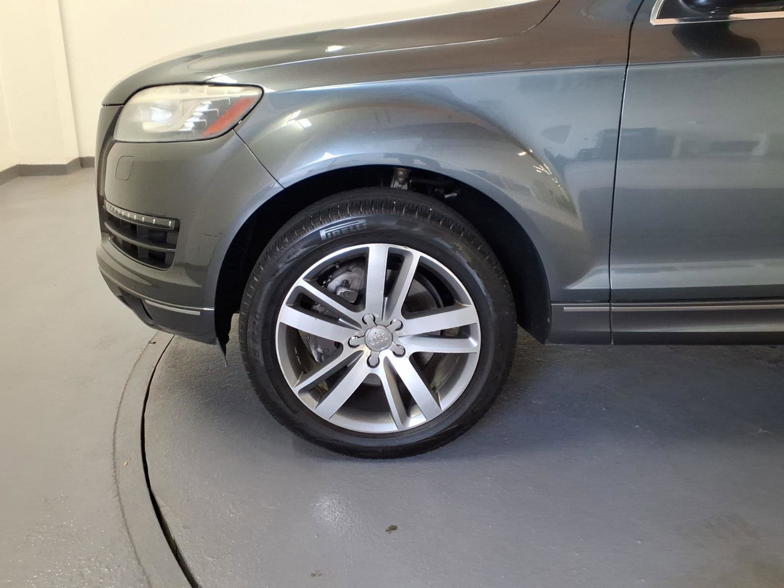 Used 2013 Gray Audi 3.0L TDI Prestige image 13