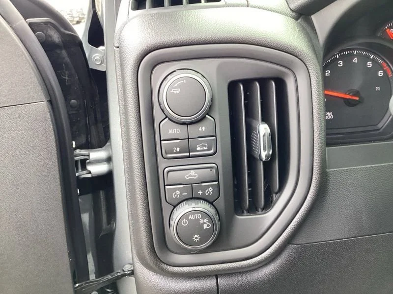 2026 Chevrolet Silverado 1500 Custom - Photo 29