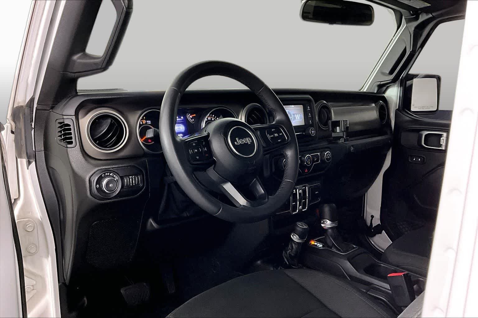Used 2018 Bright White Clear Coat Jeep Sport S image 16