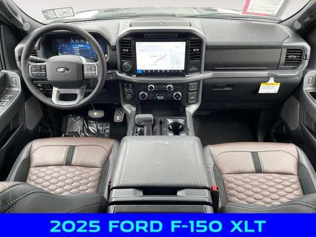 2025 Ford F-150 XLT - Photo 10