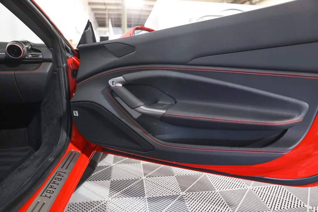 Used 2020 Red Ferrari Base image 27