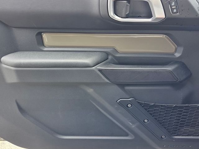 New 2026 Marsh Gray Ford Badlands image 27