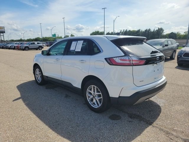 Used 2024 White Ford SEL image 22
