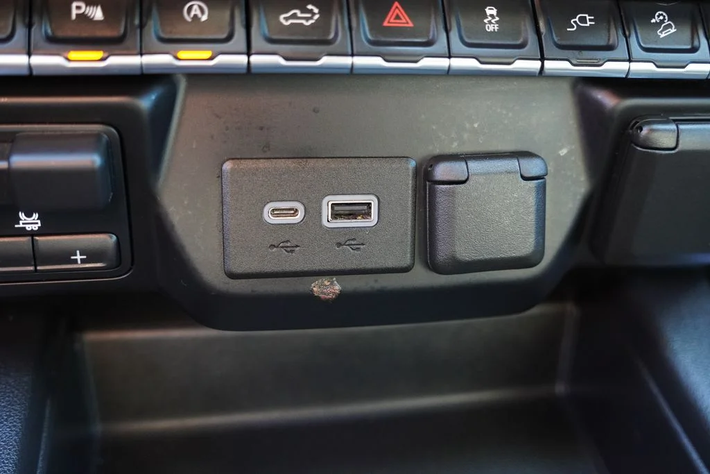2019 Chevrolet Silverado 1500 LTZ - Photo 30