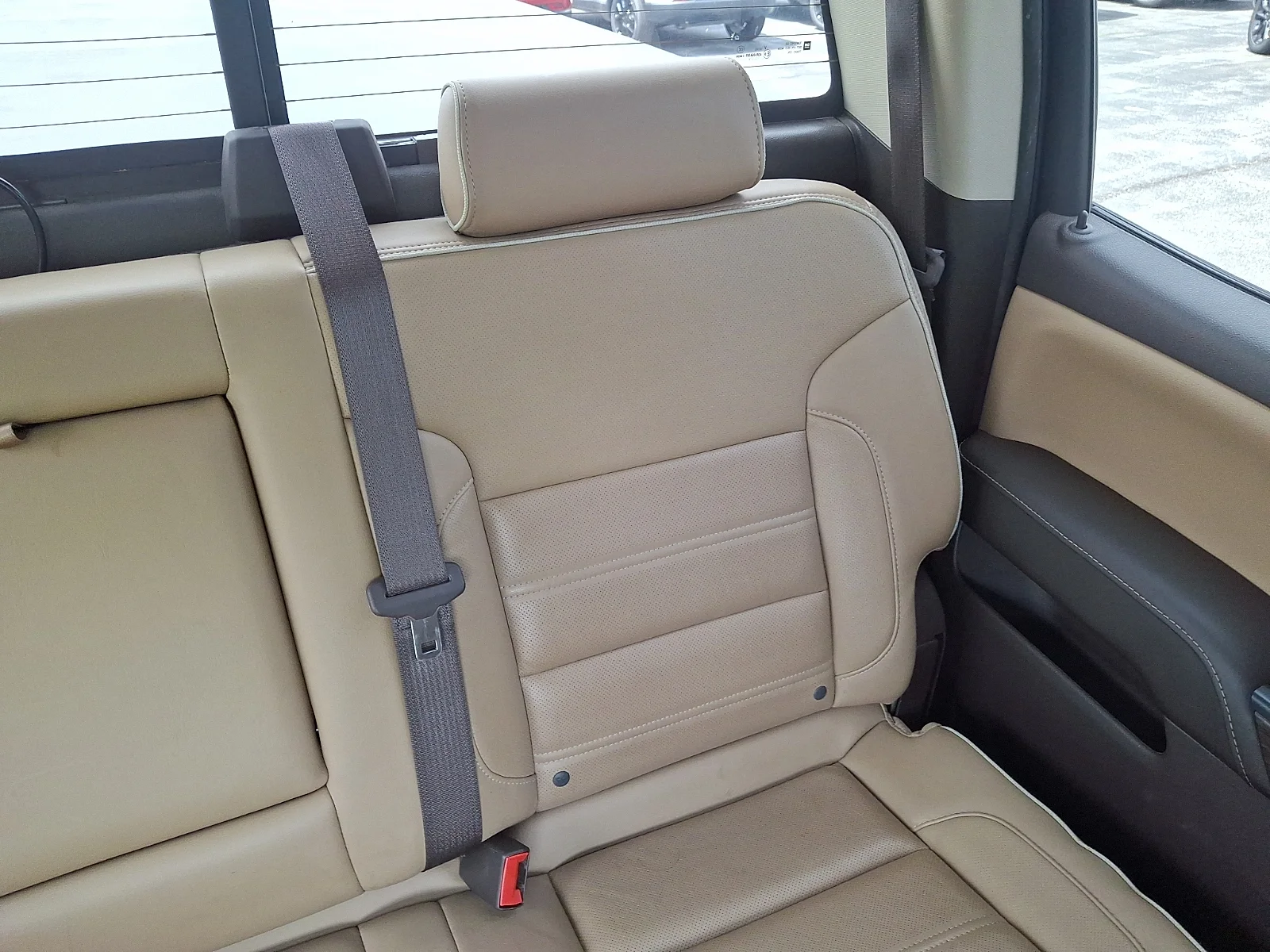 Used 2017 White GMC Denali image 21
