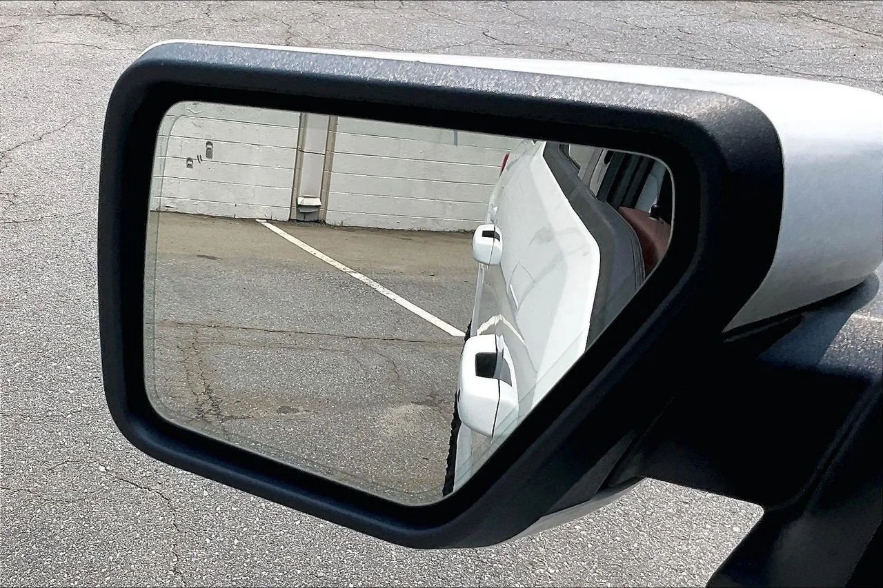 Certified Used 2022 White Ford Lariat image 29