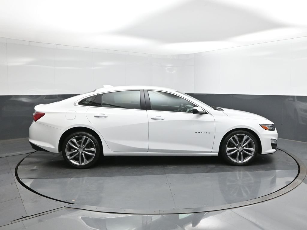 Used 2024 White Chevrolet LT image 11