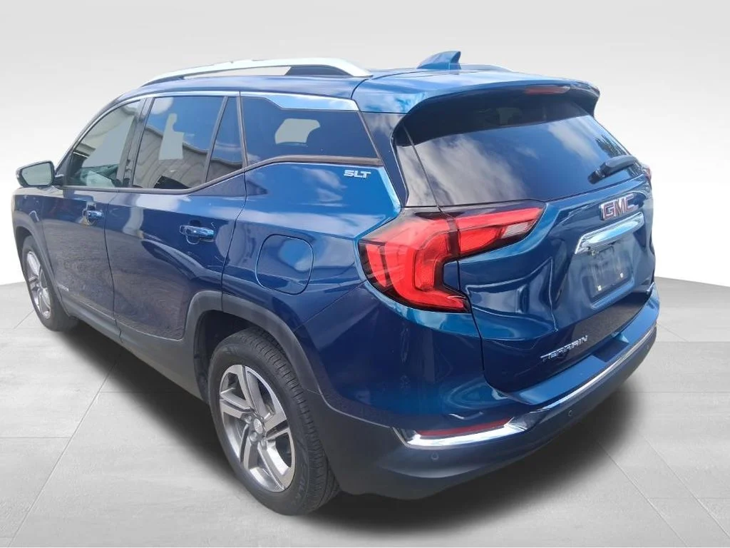 Used 2020 Blue GMC SLT image 5