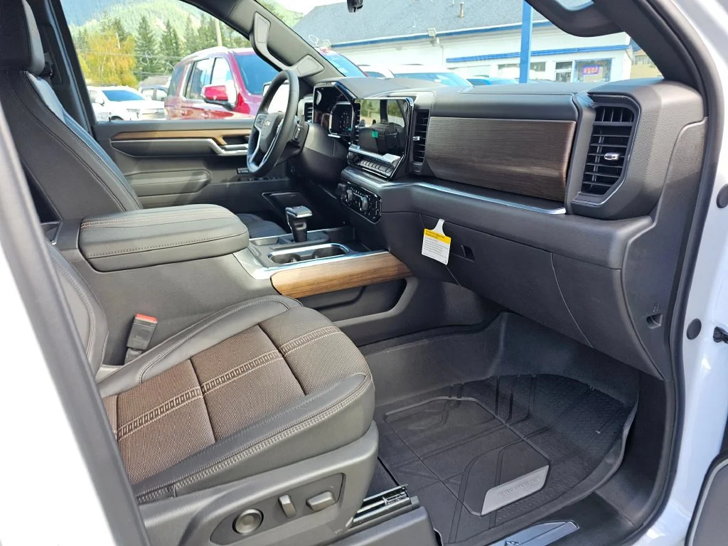 2026 Chevrolet Silverado 1500 High Country - Photo 12