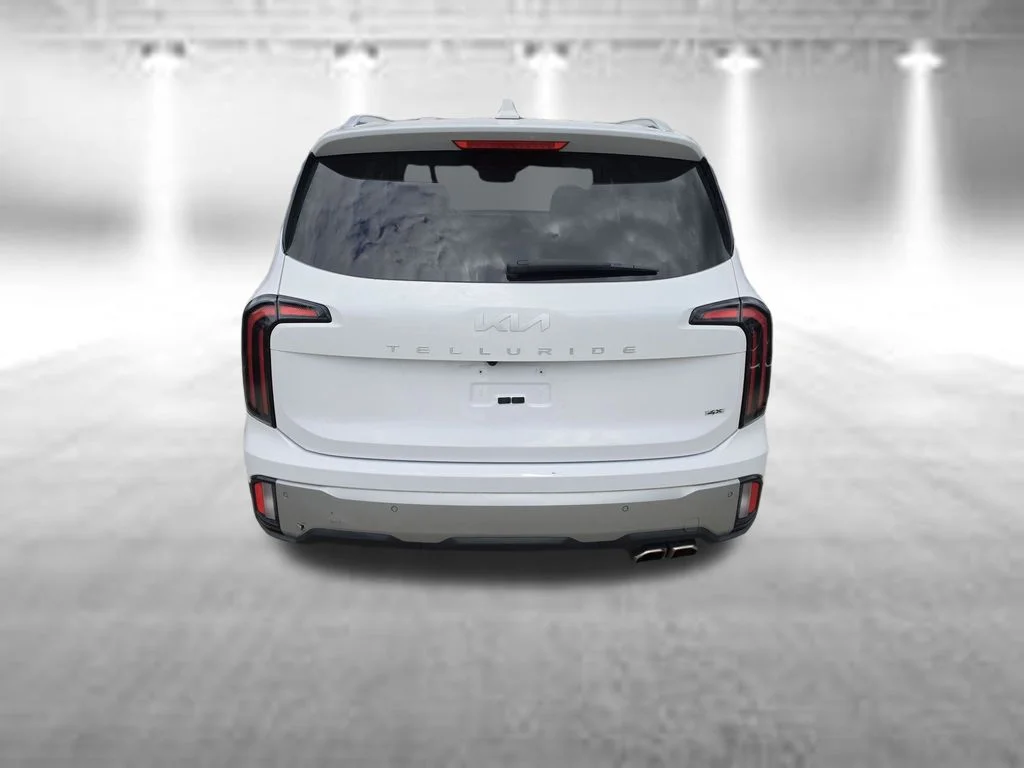 Used 2023 White Kia SX image 6