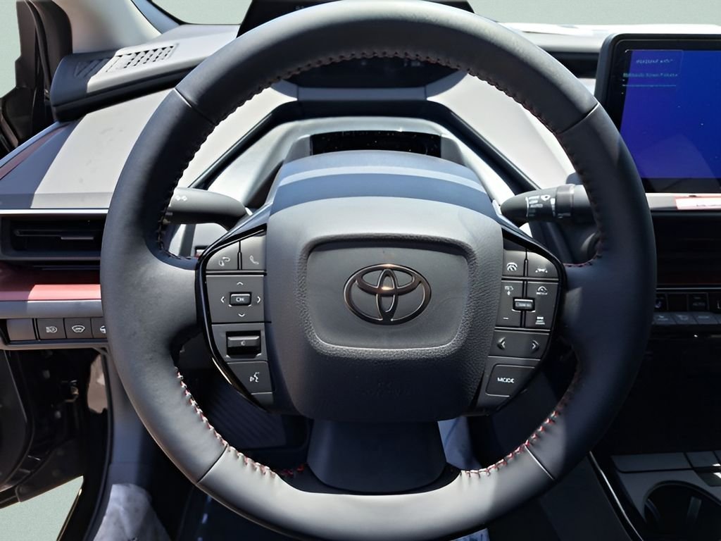 2025 Toyota Prius XSE - Photo 17